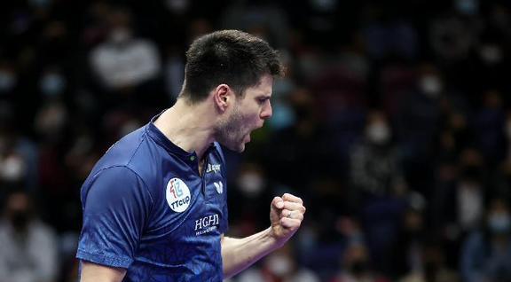 法国乒乓球队横扫日本乒乓球队，奥恰洛夫打破历史纪录