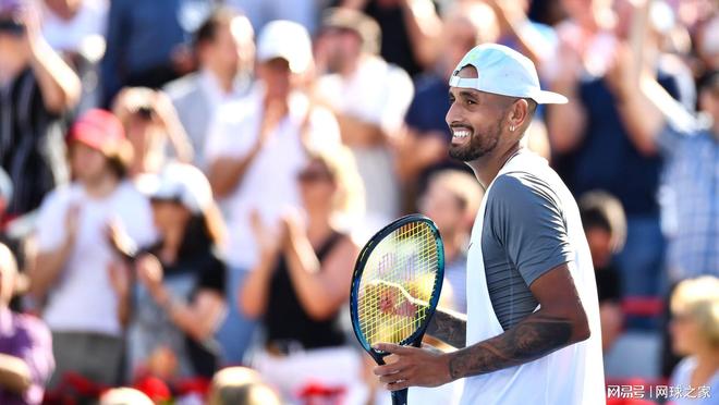 包含意大利网球队爆冷日本网球队，克耶高斯关键制胜的词条