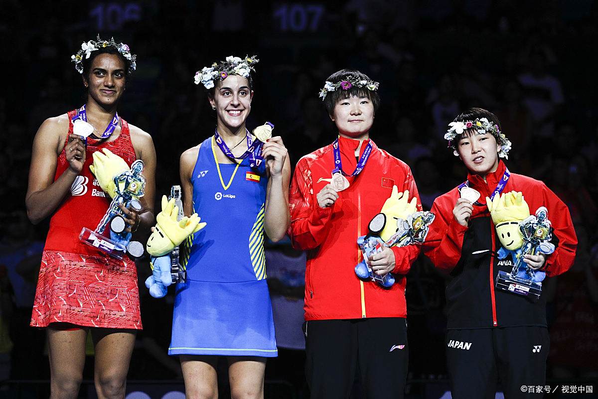 法国羽毛球队翻盘日本羽毛球队，马琳统治全场