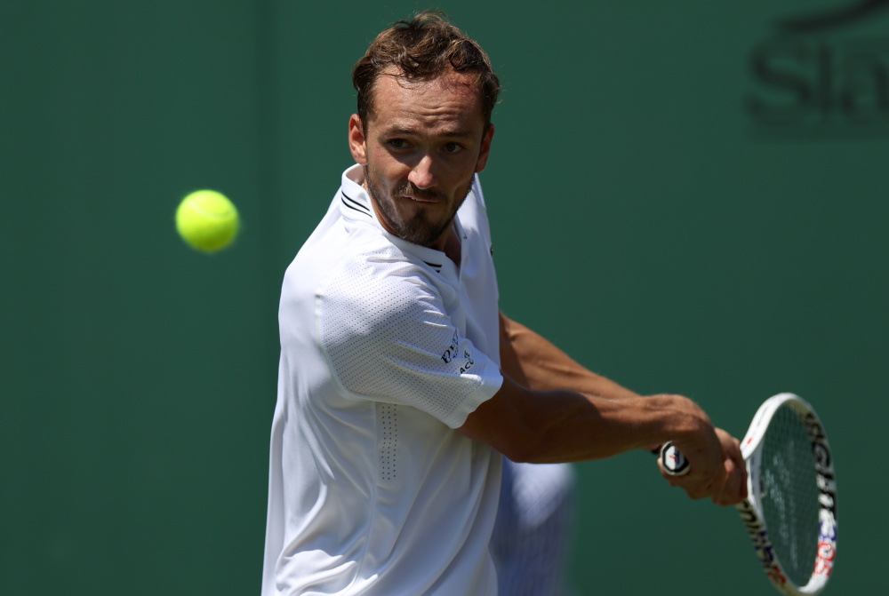 德国网球队翻盘澳大利亚网球队,梅德韦杰夫高光表现 德国网球队翻盘澳大利亚网球队,梅德韦杰夫高光表现