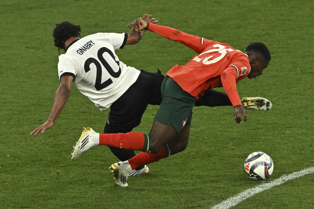 荷兰完胜乌克兰，姆巴佩状态火热