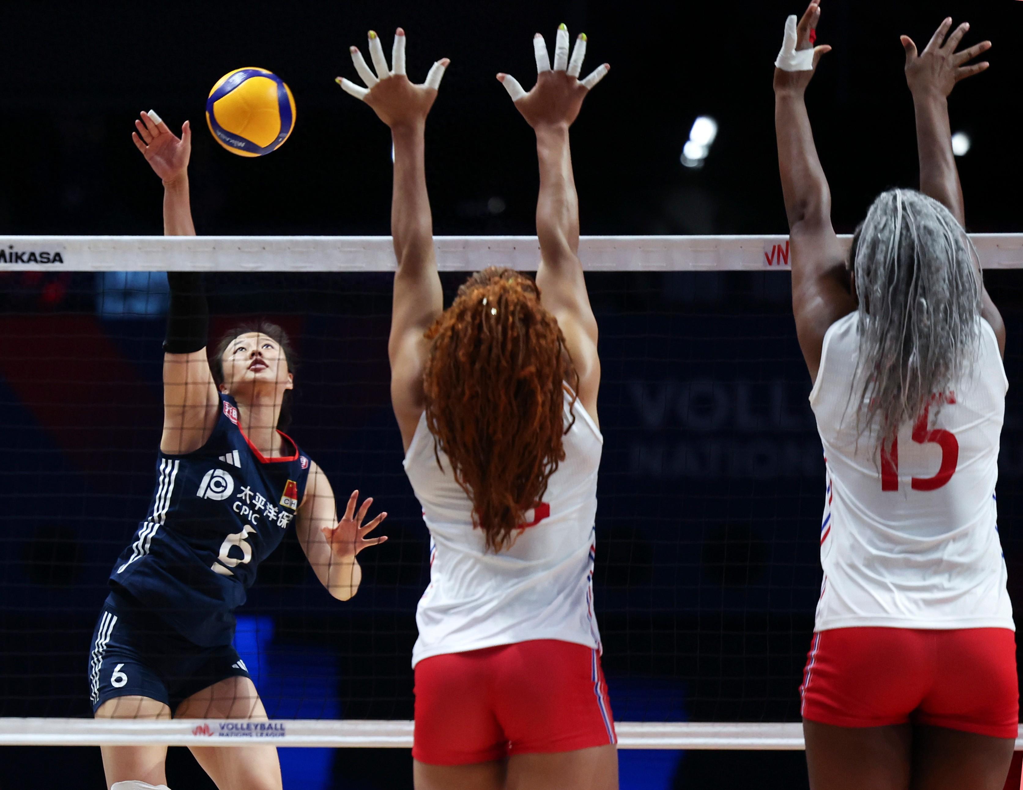 法国队鏖战中国队，戴资颖惊艳四座