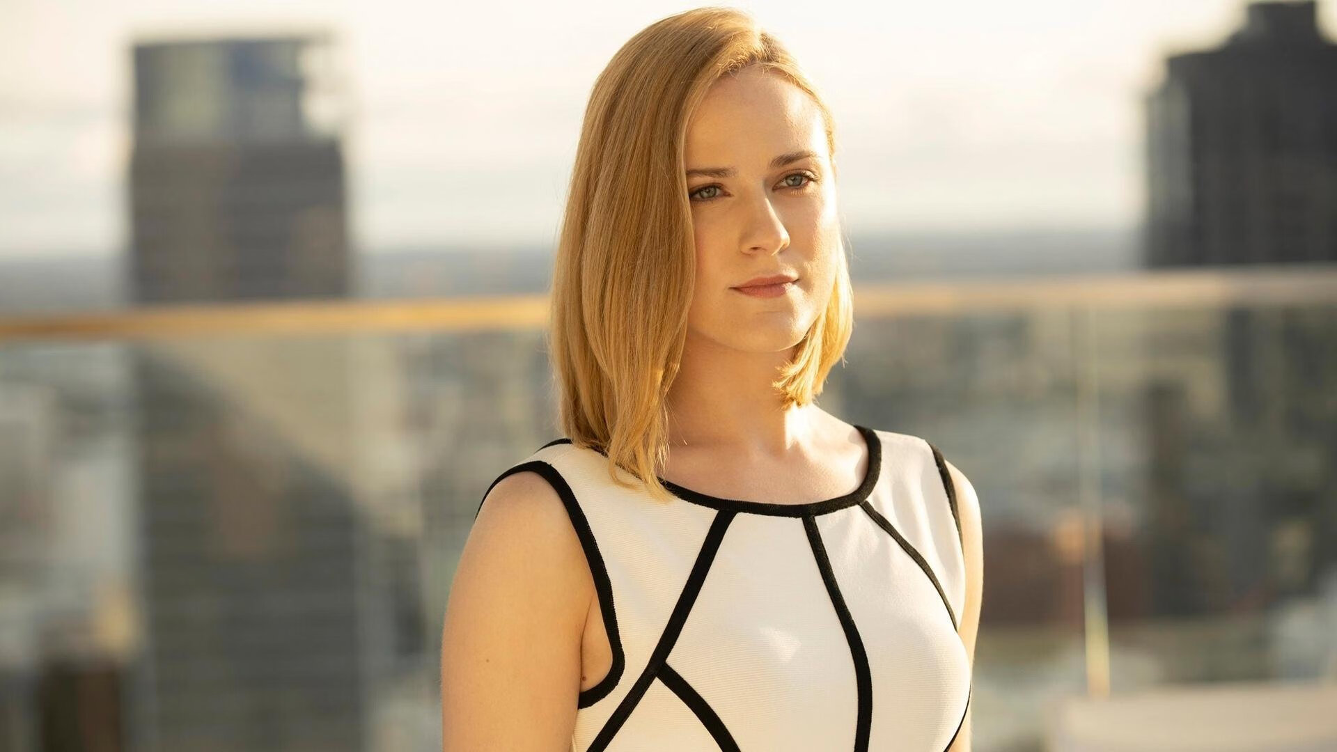 绿茵场与金字塔的对话，当曼联的碾压遇见坎特的火热