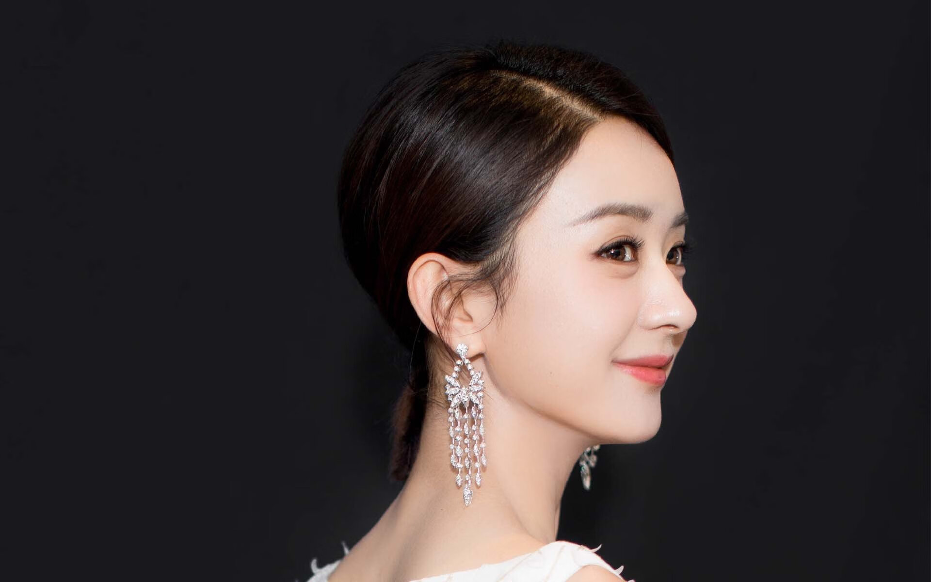 孤星耀世，2026世界杯揭幕战，智利碾压芬兰，萨卡以一己之力书写唯一传奇